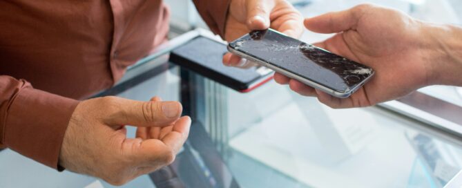 iPhone Screen Repair